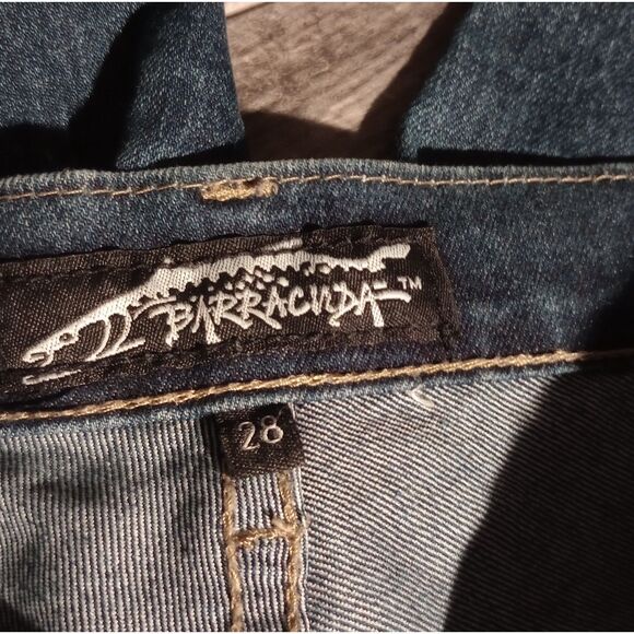 Barracuda Women's Size 28 Flared Leg Jeans - Picture 7 of 7